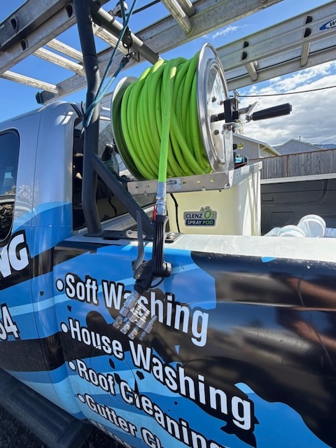 Sequim Pressure Washing team member